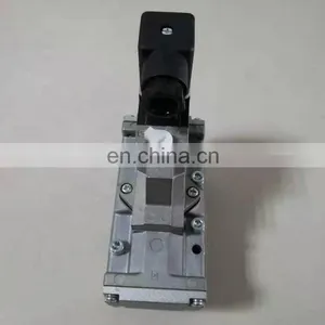 CKD 5 Way Valve 4F510-15 AC220V DC24V Stainless Steel thumbnail-3