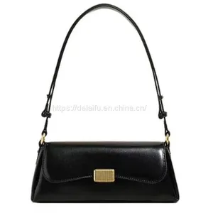 Female Classic Retro Leather Small Square Bag Single Shoulder Underarm Bag thumbnail-2
