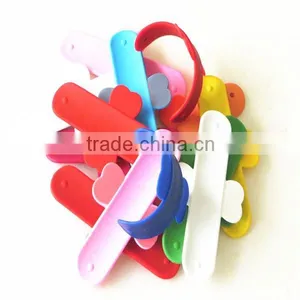 Low Price Useful Silicone Lazy Phone Holder thumbnail-4
