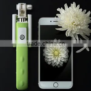 Factory High Quality Wired Monopod Selfie Stick Non-slip Handle Selfie Stick thumbnail-1