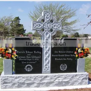 Upright Cross Monument thumbnail-1