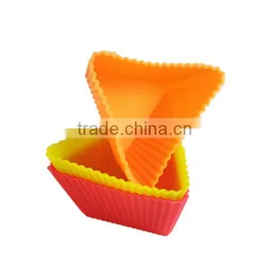 Family Kitchen Silicone Cake Mould for Baking thumbnail-1