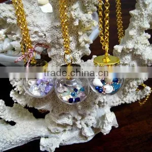Crazy Hot Sell Christmas Fashion Small Round Glass Jars With Decoration Lids Fiindings thumbnail-5
