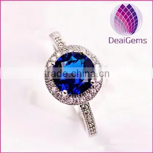 Fashion Luxury Circular Micro Inlay Zircon Copper Ring thumbnail-1