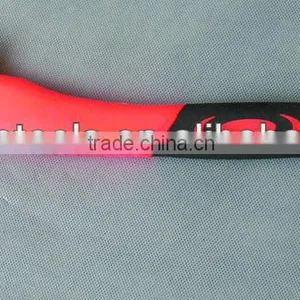 Axe A601 With Double Color Plastic Handle thumbnail-2