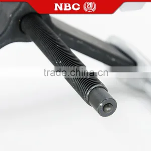 Frofessional Grade Strong 3 Jaws Gear Puller thumbnail-5