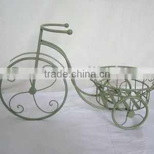 Metal Handmade Flower Pot thumbnail-1