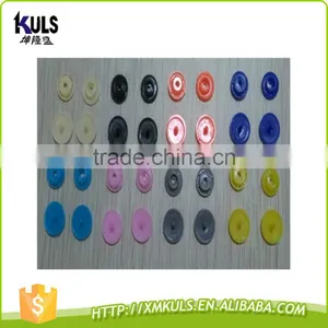 Colorful Wholesale Plastic Clothes Snap Botton and Rivets for Garment thumbnail-1