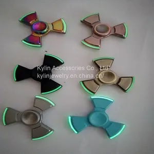 2017 the Newest Fashionable hotsale products Led Hands Spinner Fidget Spinner Bearing toys thumbnail-5