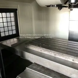 HUAQING MV1060 Vertical Machining Center thumbnail-4