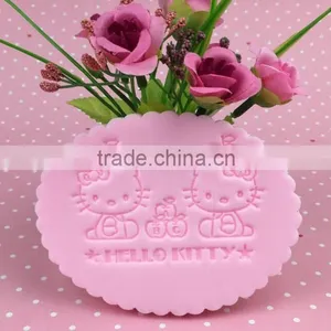 Latex-free Sponge Large Round Facial Powder Puff thumbnail-4