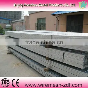 Manufacturer of Galvanized Serrated Grating thumbnail-1