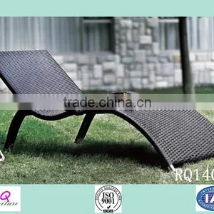 Wicker Lounger For Outdoor Use thumbnail-1