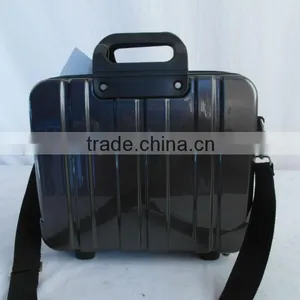 Portable Luggage /suitcase thumbnail-1