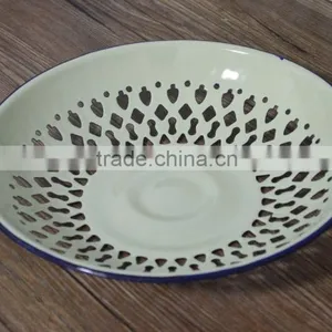 Silicone Collapsible Colander thumbnail-1