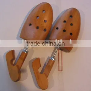 Aromatic Deluxe Cedar Shoe Tree thumbnail-2