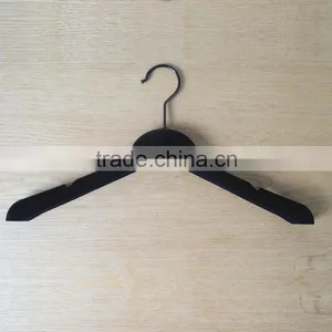 Velvet Hangers Black Plastic Hangers Wholesale thumbnail-1