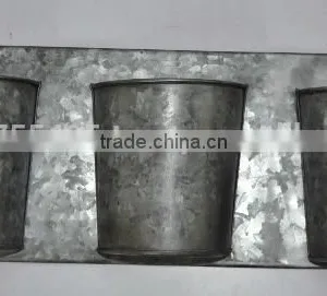 Decorative Wall PLanter in Metal thumbnail-3