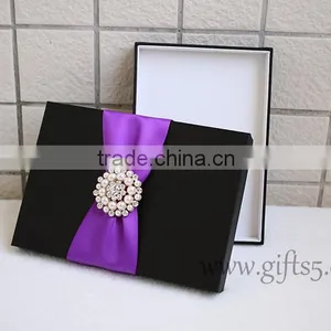 Elegant Black Wedding Invitation Boxes With Brooch thumbnail-1