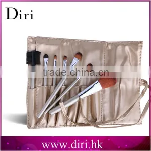 7pcs Eco-Friendly Makeup Brushes Set thumbnail-1
