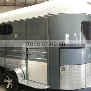 Horse Trailer thumbnail-1