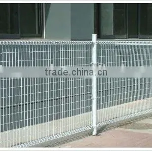 Mesh Fence thumbnail-1