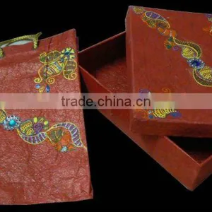 Handmade Paper Gift Boxes thumbnail-1