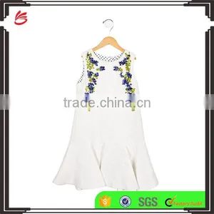 2017 New Model Wholesale Little Girl Flounced White Dresses Ruffled Skirt Boutique Clothing thumbnail-1