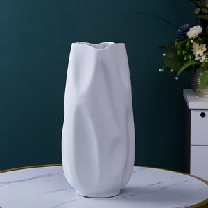 Dry Flower Water Wave Special Shape Custom White Large Ceramic Vase Decoration For Living Room thumbnail-2