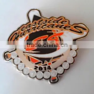 Custom Soft Enamel Baseball Pins Badges Sports Pin thumbnail-1