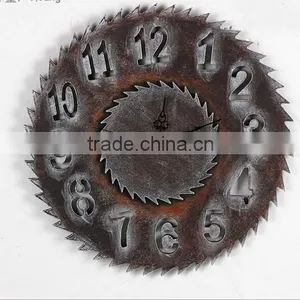 New Design Sawtooth Shape Wooden Gear Wall Clock Supplier's Choice thumbnail-1