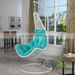Hanging Moon Chair thumbnail-5
