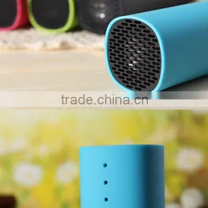 Mutil-Functional Bluetooth Speaker With 4000mah Li-Battety Factory Wholesale thumbnail-4
