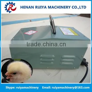 Automatic Poultry Debeaking Machine for Chicken /duck /goose thumbnail-1