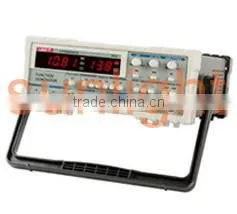 Function Generator, 0.5Hz-5MHz, UTG9005C thumbnail-1