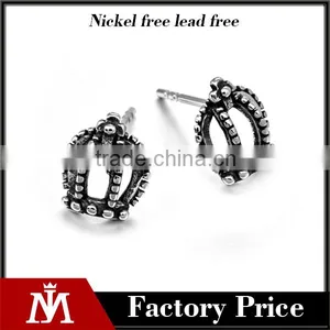 Europe Silver Stainless Steel Crown Stud Earring Unisex Party Jewelry thumbnail-1