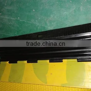 Cable Ramp With 3 Chaneels thumbnail-1