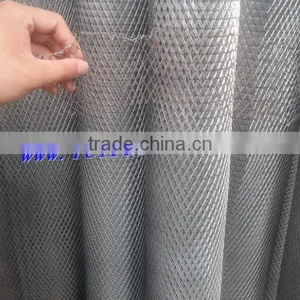 8x16mm Expanded Metal 3ft x 12m for Poultry Farming thumbnail-3