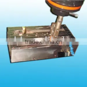 Round Nut Mold thumbnail-1