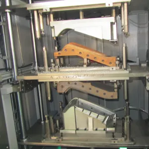 Plastic Pallet Hot Plate Welding Machine thumbnail-2