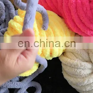 35colors 2cm Thick Polyester Chenille Chunky Yarn for Knitting Chenille Blanket thumbnail-1