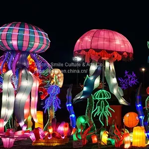 City Park Appealing Led Christmas Snow Christmas Garden Decoration Light Christmas Lantern Festival thumbnail-1