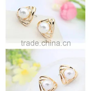 Custom Fashion Imitation Stud Pearl Earrings thumbnail-3