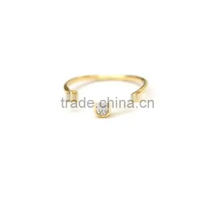 High Quality Gold Color Nature Zircon on Two End Adjustable Ring thumbnail-2