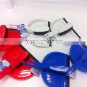 Plastic Brush Set thumbnail-4