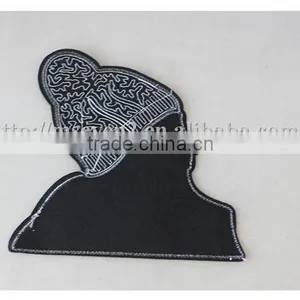 Latest Customized Girls Head Design Personalized Embroidery Patches thumbnail-3