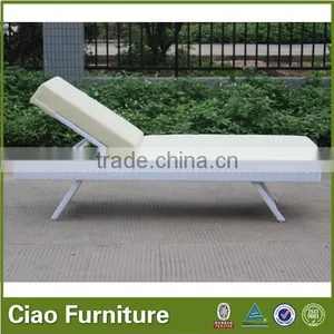 All-weather Outdoor Patio Synthetic Rattan Chaise Lounge Chair thumbnail-4
