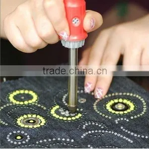 Best Quality and Safe Hot Fix Rhinestone Vacuum Applicator thumbnail-1