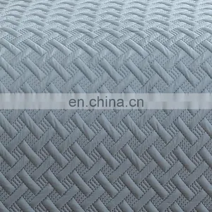 3pc Ultrasonic Embossed Solid Microfiber Queen King Size White Customized Wholesale Quilt Sets thumbnail-2