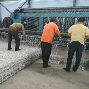 Gabion Slope Protection Stone Cage Net Galvanized Retaining Wall Gabion Mesh thumbnail-4